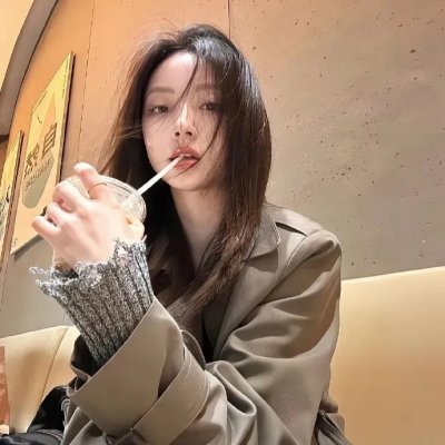 裸体门廊